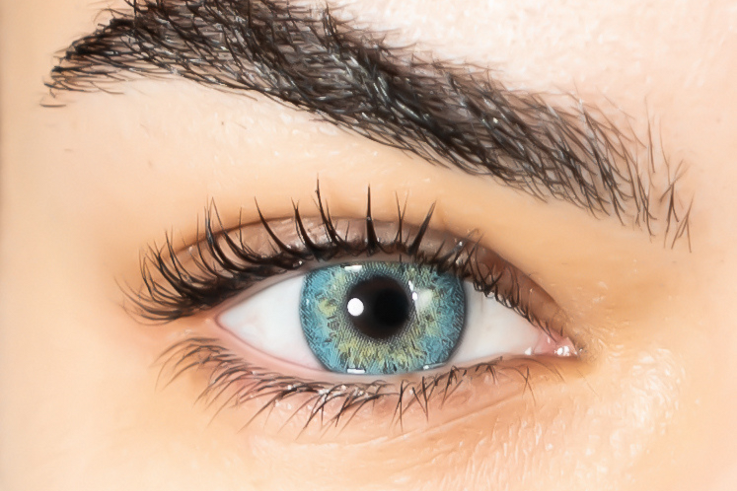 Lentille de couleur bleue avec éclats d'or -  L'Azuli